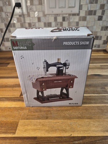 Sewing machine mini music - machine,