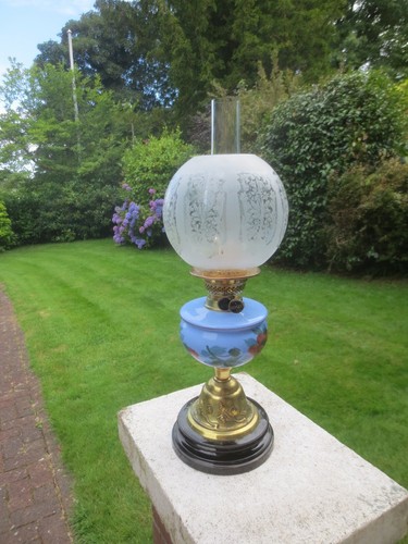Antique brass glass oil - &, lamp