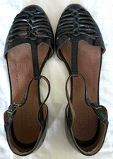 Top Shop, Black Leather Flat Closed Toe Sandals with Strap  -Size 5 Barely Worn