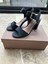 Carvela Women's Sandals Size 4
