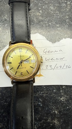 Vintage 1977 timex quartz - 1977,
