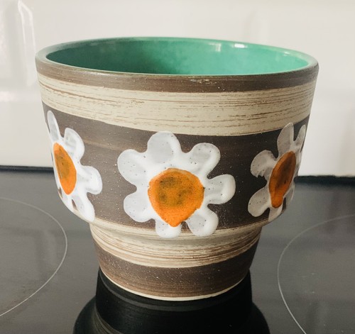 Vintage mid century pottery - mid,