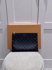 LOUIS VUITTON Daily Pouch