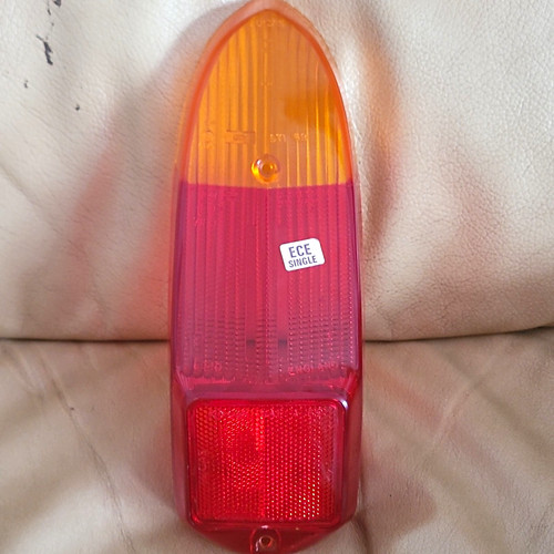 Mgb rear light lens new - lens,