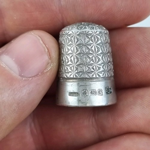 Antique solid silver thimble - solid,