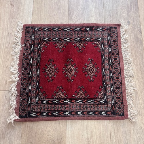 Vintage handmade afghan rug - handmade,