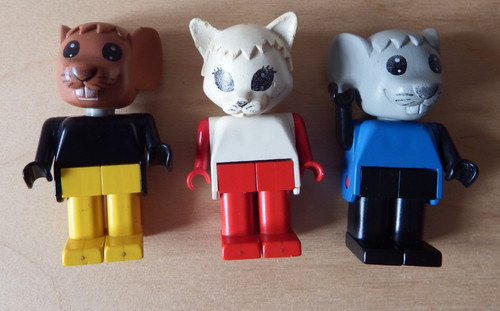 Lego fabuland figures - lego,