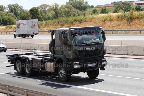 Truck photo iveco trakker - truck,