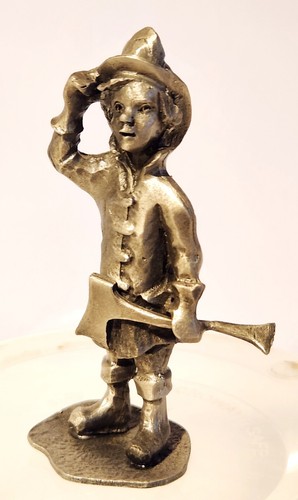 Vtg fireman with axe rawcliffe - vtg,