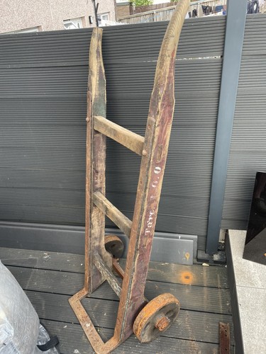 Vintage wooden cast - vintage, l.m.s