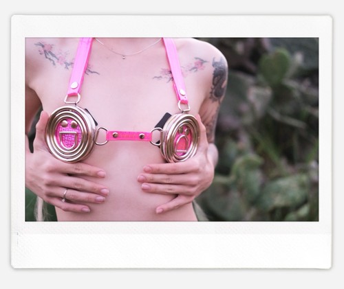 Art model bradley instax - art, wide