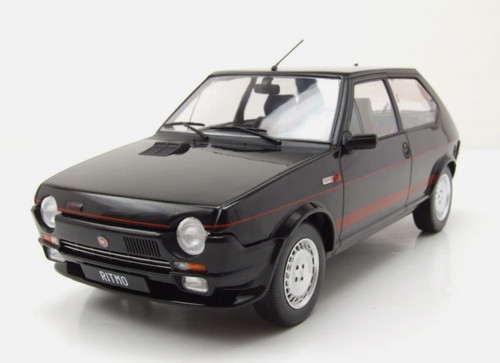 Diecast model of - 1/18,