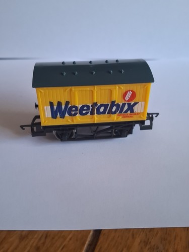 Hornby weetabix freight wagon - hornby,