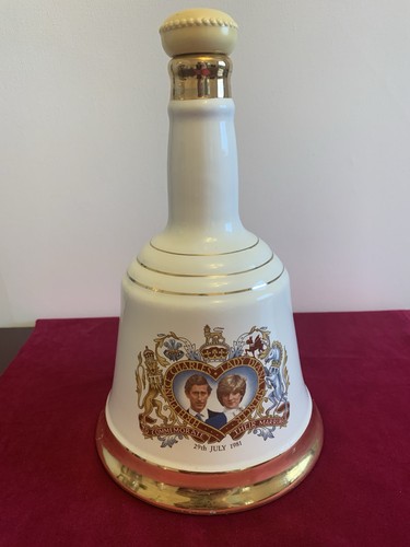 Wade commemorative bell - wade,