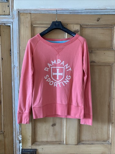 Rampant sporting coral - sporting,