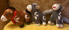 Hungry horse mascots grey - horse,