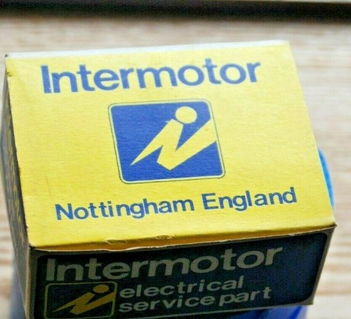 New glass fuses 25amp standard - new,
