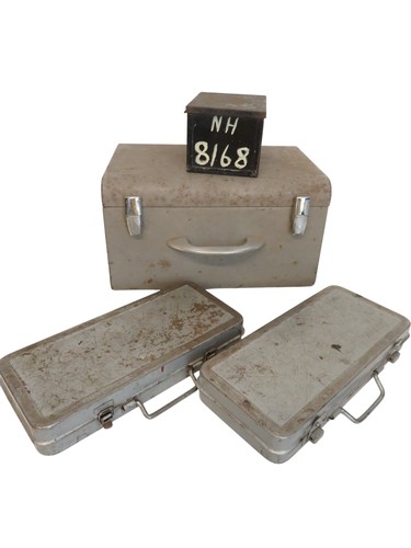 Vintage silver drive - -,