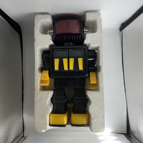 Cosmos robot vintage new - cosmos,