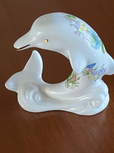 Vgc aynsley wild - wild, dolphin