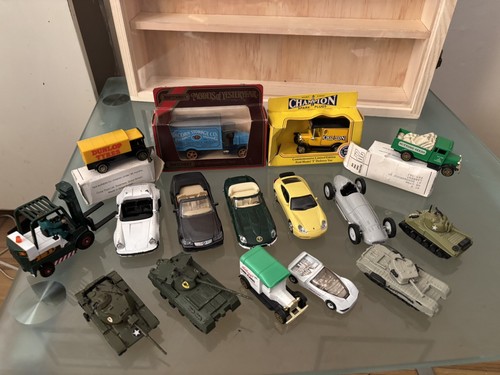 Diecast vehicle toy - vehicle, lot