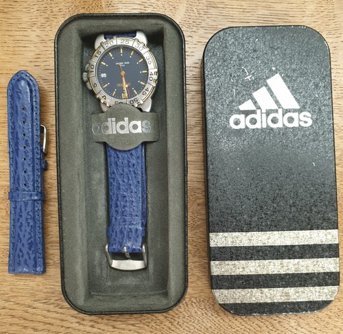 Genuine 1990s adidas retro - genuine,
