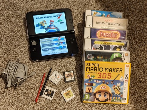Red 3ds with games - xl, 10