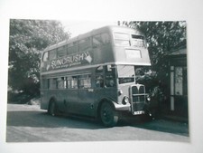 LONDON TRANSPORT BUS - RLH 72