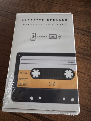 Cassette bluetooth speaker - cassette, |