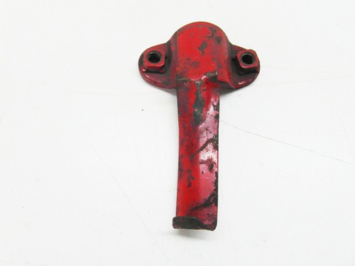Fairing bracket lower