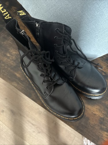 Doctor martins boots - martins,