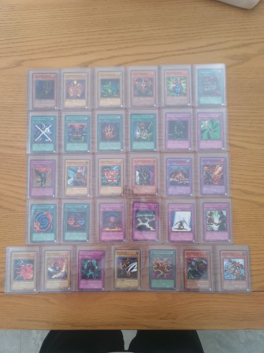 Vintage 31 card - yu-gi-oh!,