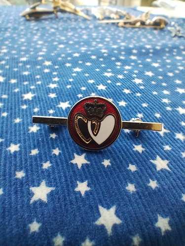 Vtg enamel blood donor - enamel, badge