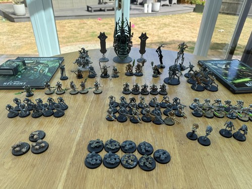 Warhammer 40k necron army - 40k,