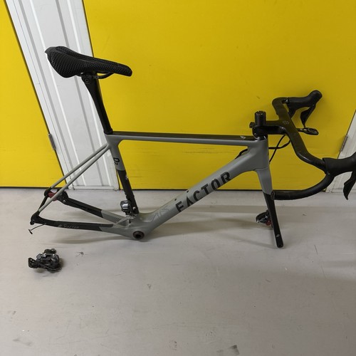 Factor frameset carbon - factor,