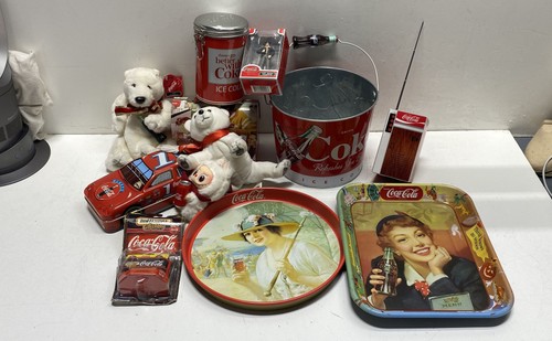 Coca cola collectibles - collectibles, lot