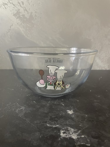 Wallace gromit pyrex mixing - &,