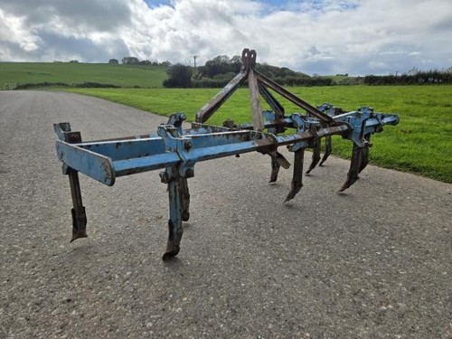 Cultivator leg - 10,