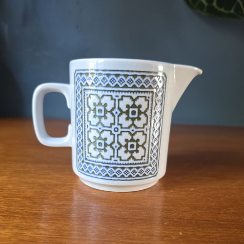 Hornsea tapestry jug vintage - jug,