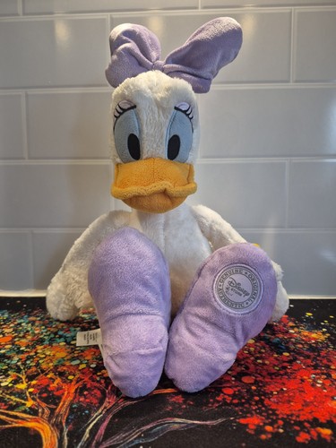 Daisy duck medium sized plush - daisy,