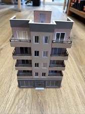 Metcalfe PO360 Low Relief Tower Block Flats Ready Made Card OO Gauge