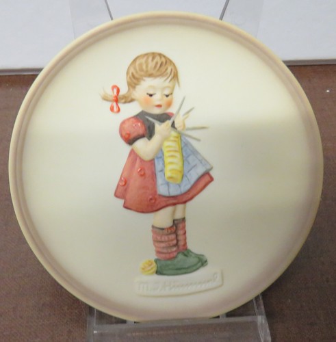Goebel hummel porcelain - hummel,