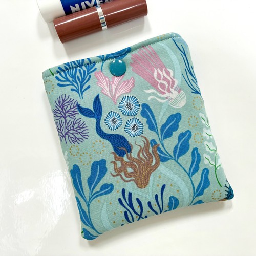 Small make pouch padded - small,