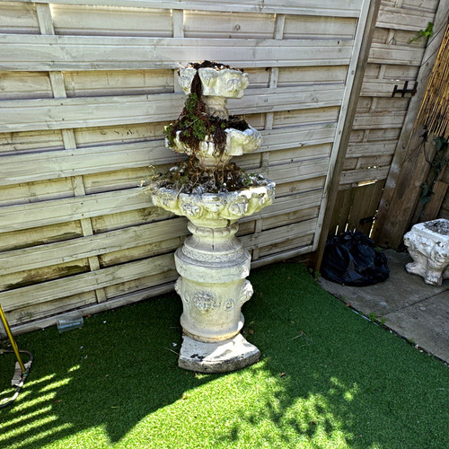 Grey stone concrete tier - stone/concrete, 3