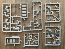 40k Rogue Trader RTB01 MKVI Beakie Space Marine Arms Heads Knives Ammo etc OOP 2
