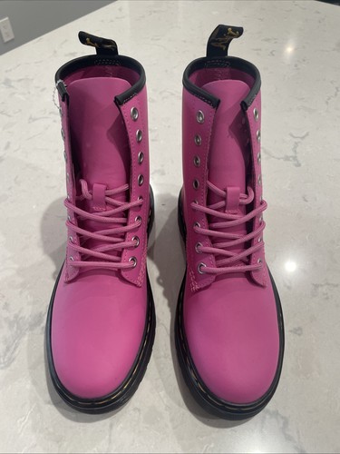 Brand new pink - brand, martens