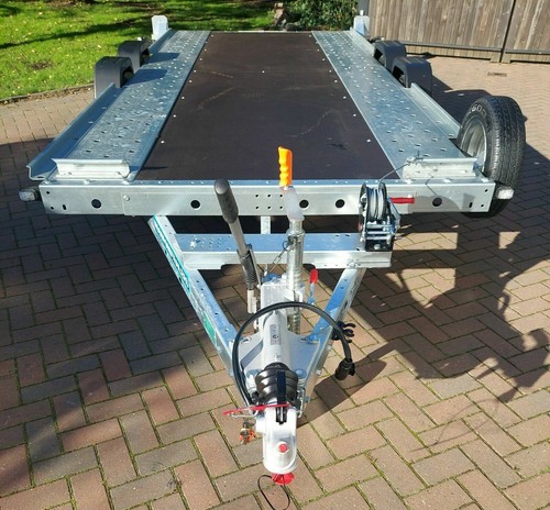 Car transporter trailer - transporter,