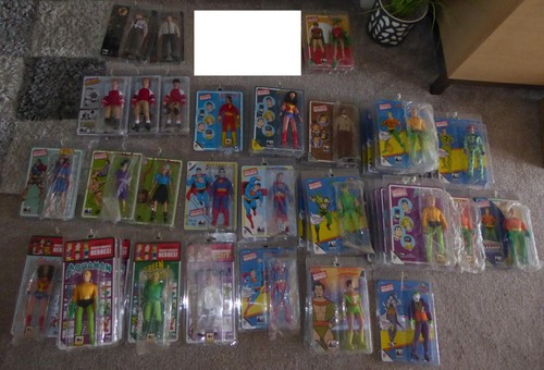 World superheroes figuretoy - world,