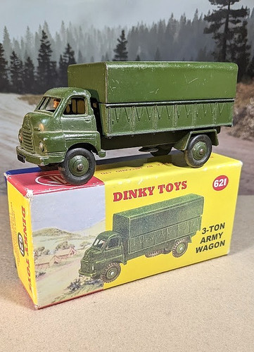Meccano dinky toys - meccano,