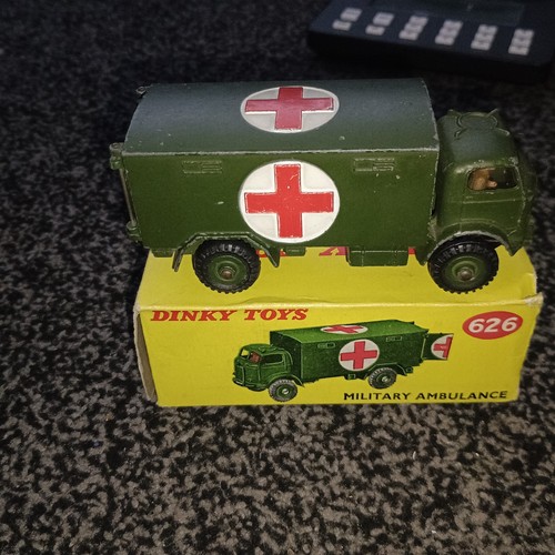 Dinky toys military ambulance - military,